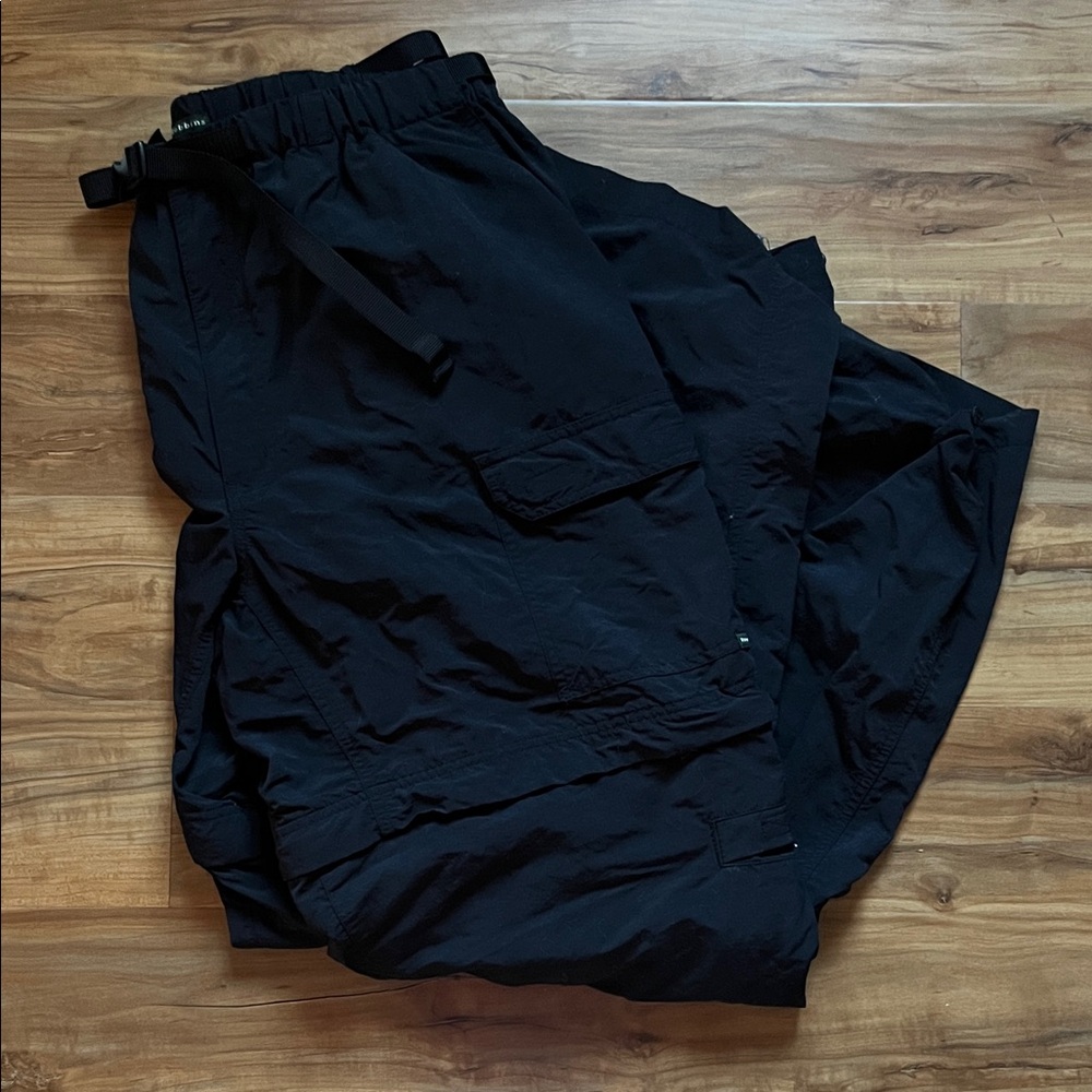 Excellent condition Royal Robbin’s zip off hiking pants